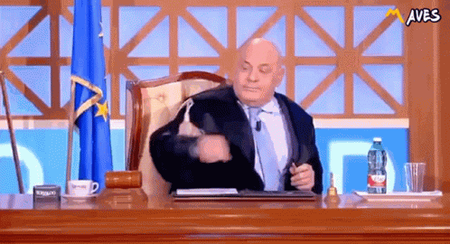 Forum Basta GIF