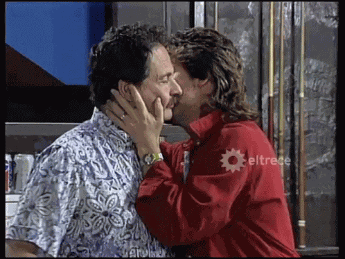 Greeting Kiss Poliladron GIF