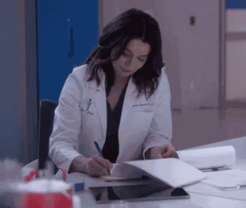 Greys Anatomy Amelia Shepherd GIF