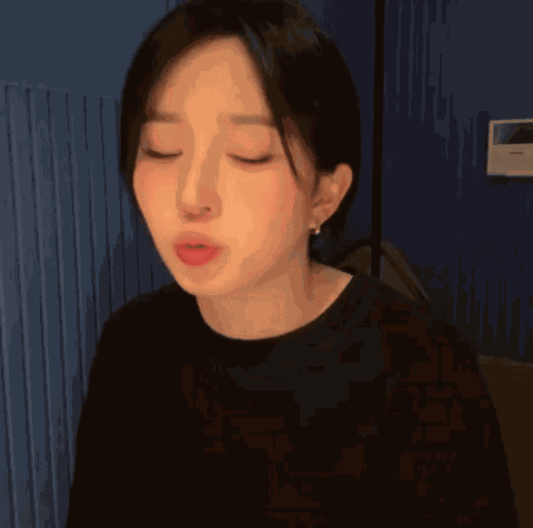 Haewon Sad Face Nmixx Haewon GIF