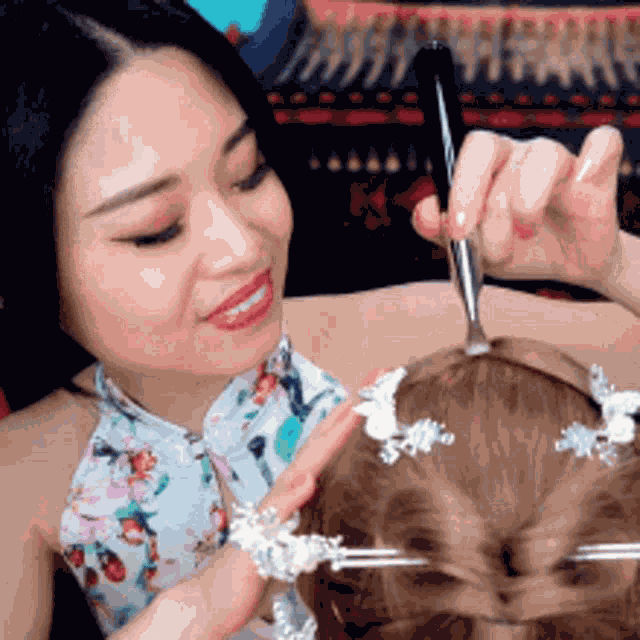 Hairstylist GIF