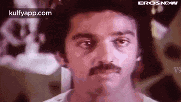 Head Noding By Kamal Hassan.Gif GIF