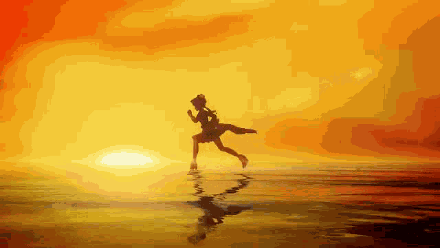 Hoshimachi Suisei Running Away GIF