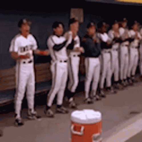 Huevos Marbles GIF