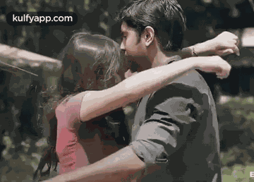 Hug.Gif GIF