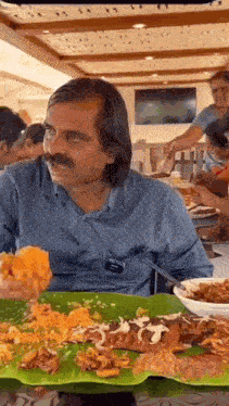 India Makan GIF