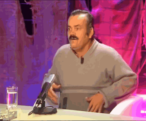 Issou Risitas GIF