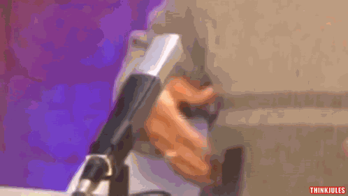 Issou Risitas GIF