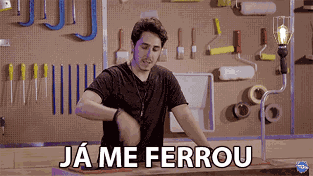 Ja Me Ferrou Im Already Screwed GIF