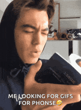 Jan Brummer Checking GIF