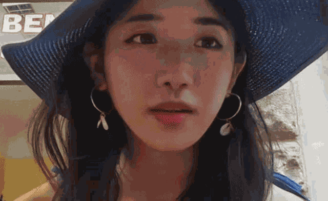 Jinny Jinnytty GIF