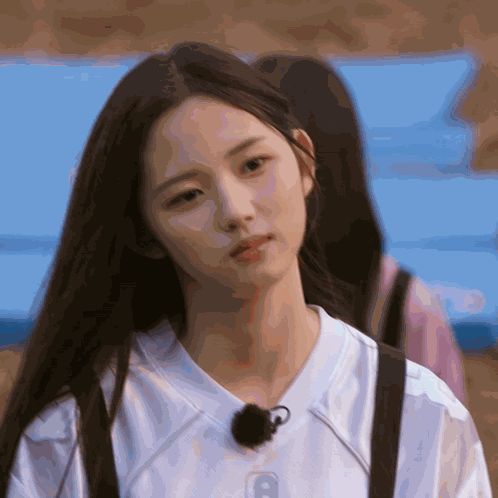 Jiwoo Dissapointed GIF