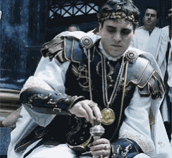 Joaquin Phoenix Commodus GIF