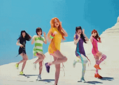 Kiiikiii Kiiikiii Dance GIF