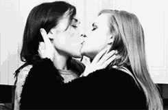 Kiss Kissing GIF