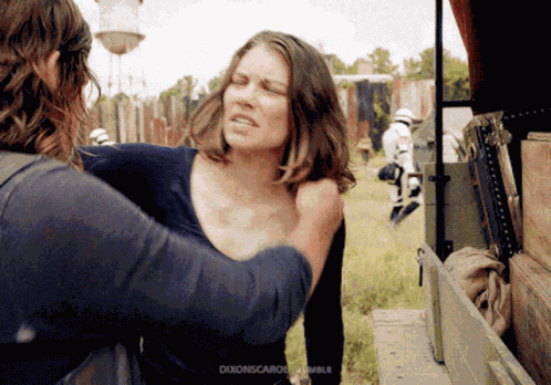 Lauren Cohan Daryl Dixon GIF