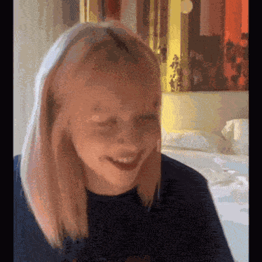 Lily Lily Nmixx GIF