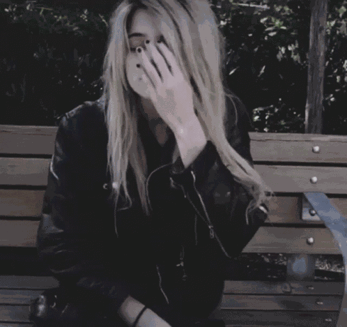 Linda Menina GIF