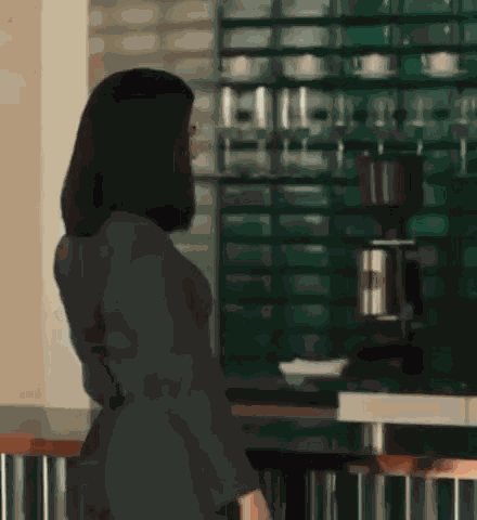 Liorenski Sarah Paulson GIF