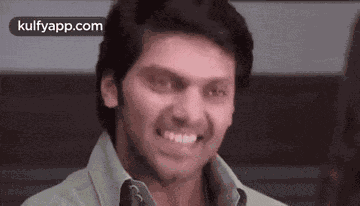 Looking And Nodding.Gif GIF