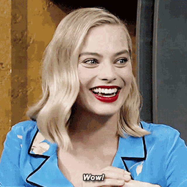 Margot Robbie GIF