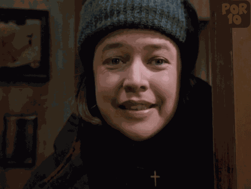 Misery Annie Wilkes GIF