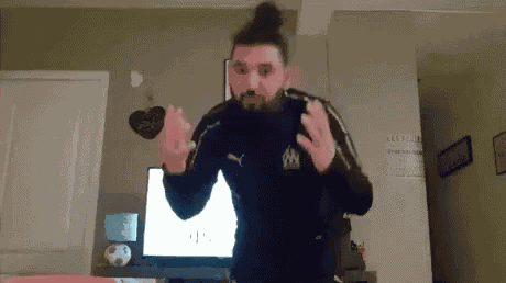 Mohamed Henni GIF