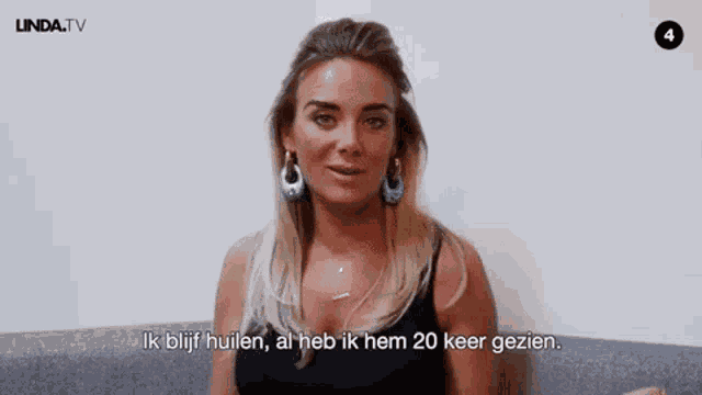 Monique Westenberg Huilen GIF