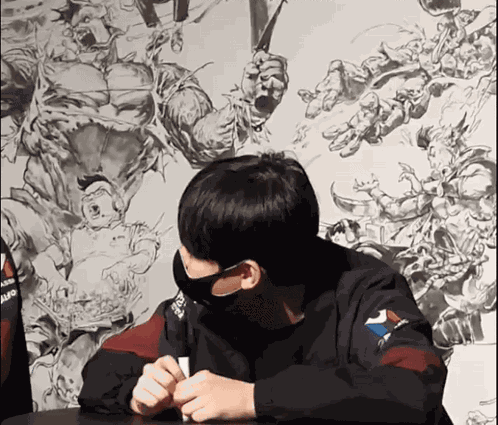 Mythicessence Lehends GIF