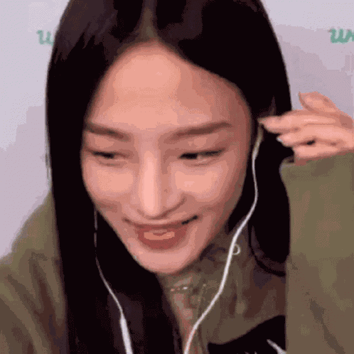 Newjeans Newjeans Minji GIF