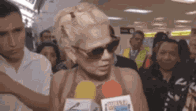 Niurka Marcos Ni Loca GIF