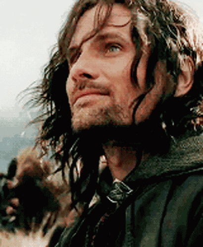 Nods Viggo Mortensen GIF