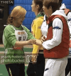 Onew Fx Luna GIF