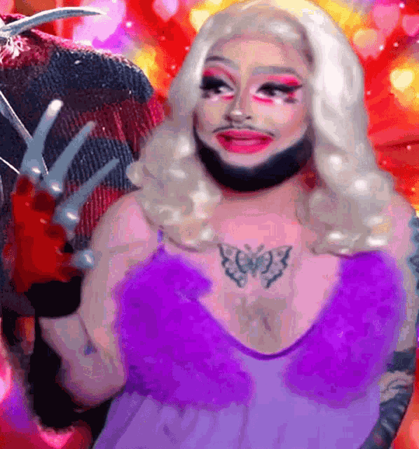 Pablodragqueen Halloween GIF