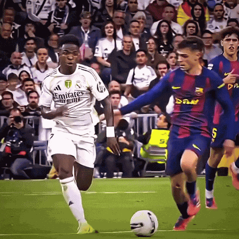 Pedri Vini Jr GIF