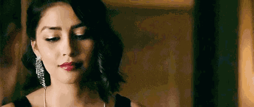Penelope Park Lulu Antariksa GIF