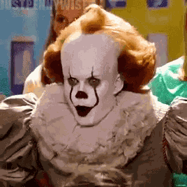 Pennywise B Ill Skarsgard GIF