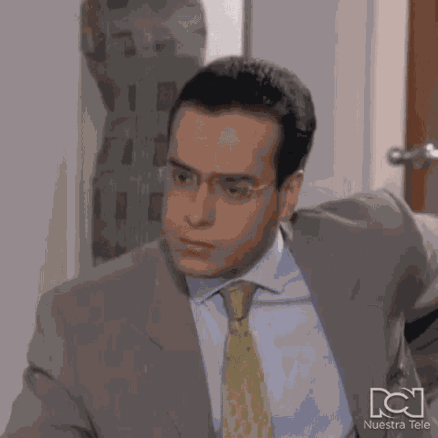 Pero Que Armando Mendoza Saenz GIF