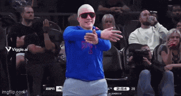Petecrowarmstrong Petecrowarmstrongant GIF