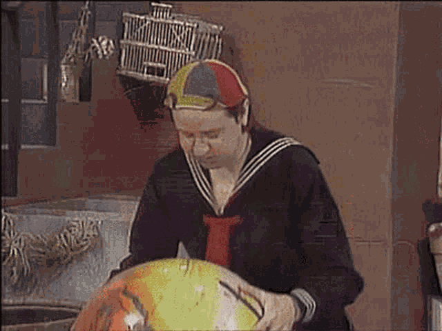 Quico Rebotear GIF