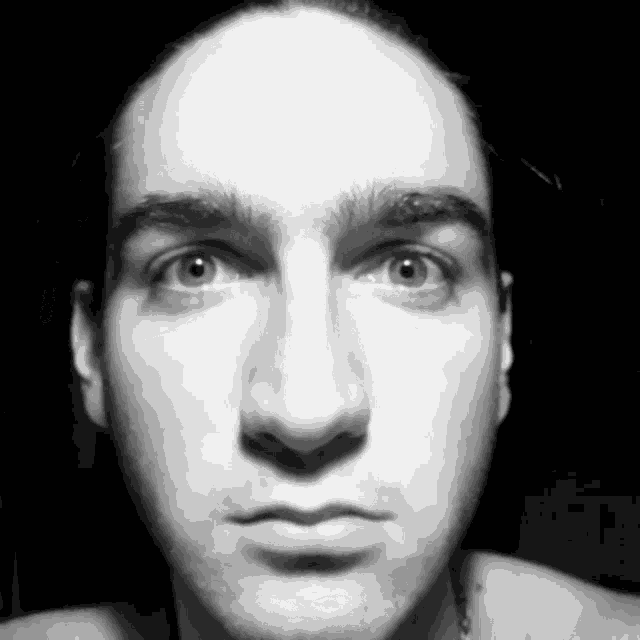 Reaction Xlson137 GIF