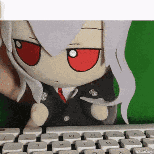 Reisen Typing GIF