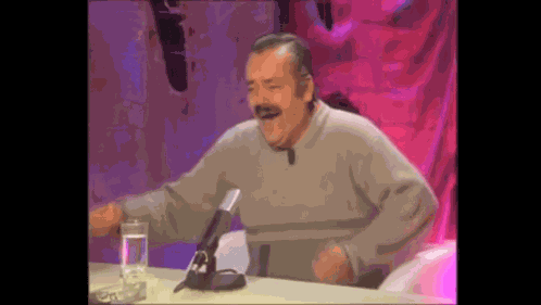 Risitas Table GIF