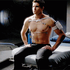 Robbie Amell Gif GIF