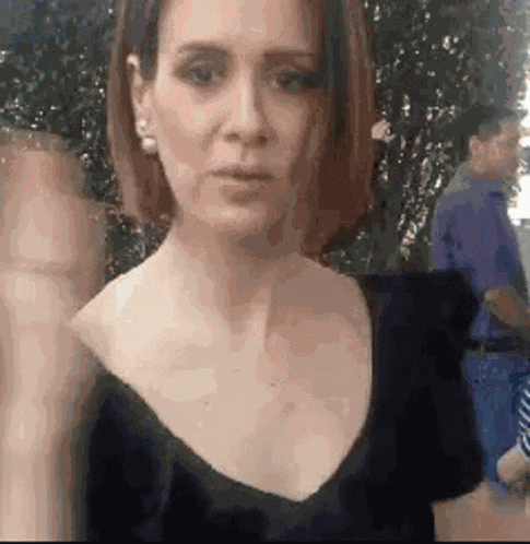 Sarah Paulson GIF