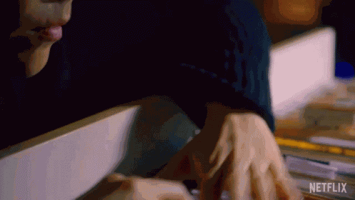 Searching Tainámüller GIF
