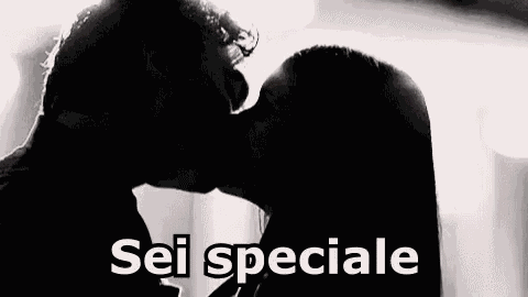 Sei Speciale Unico Amico Speciale Ti Amo Bacio Coppia Amore GIF