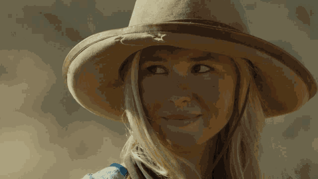 Smile Elsa Dutton GIF