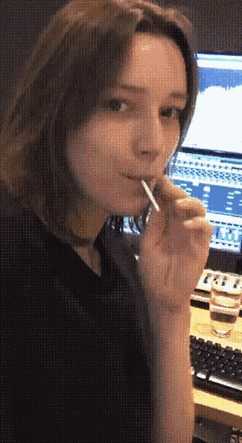 Somniac One Lollipop GIF