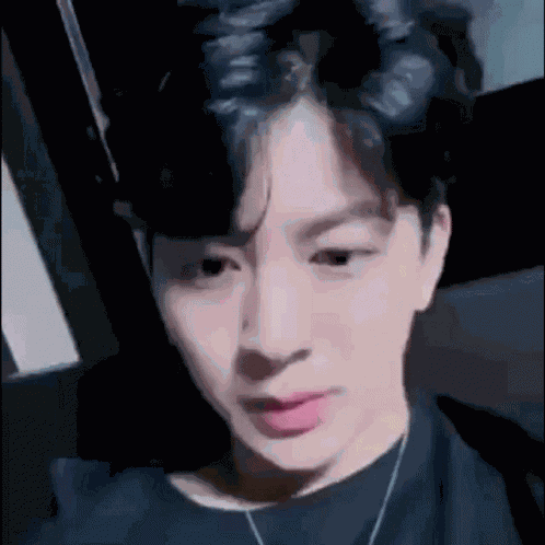 Song Yunhyeong Ikon Song GIF
